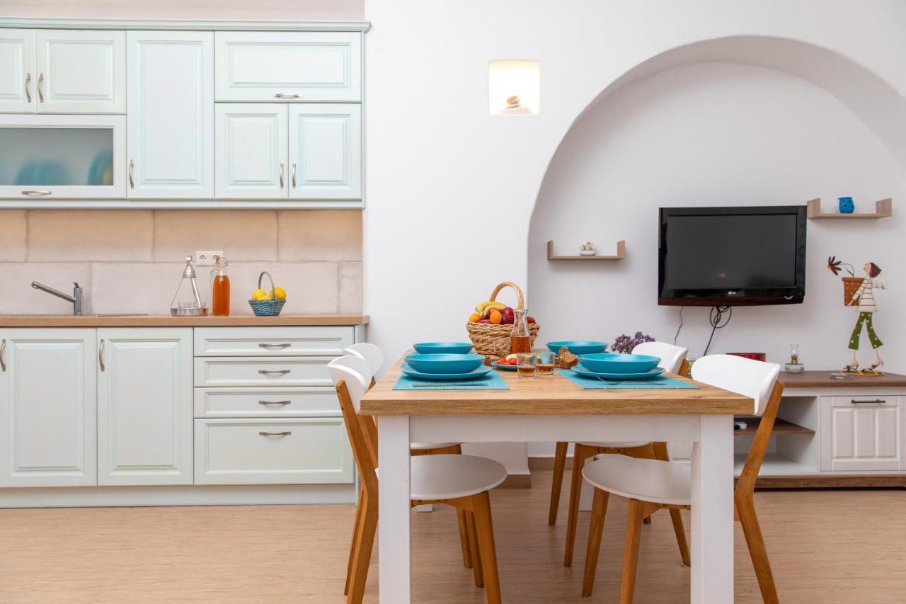 Oneiric Harmony Villa Mikrí Vígla Kültér fotó